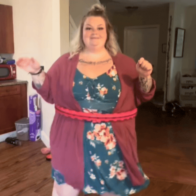 Woman using Infinity Hoop